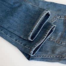 Как правильно подшить или укоротить джинсы